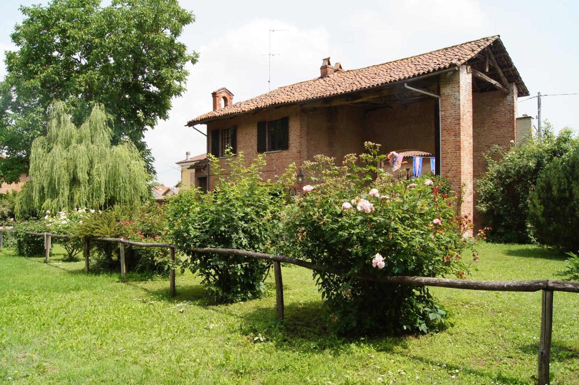 Marchesi Incisa Winery Lodge Rocchetta Tanaro Exterior photo